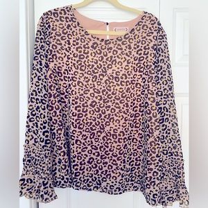 Leopard print top